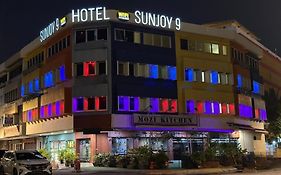 Hotel Sunjoy9 Okr Near Midvalley 10 Mins Only